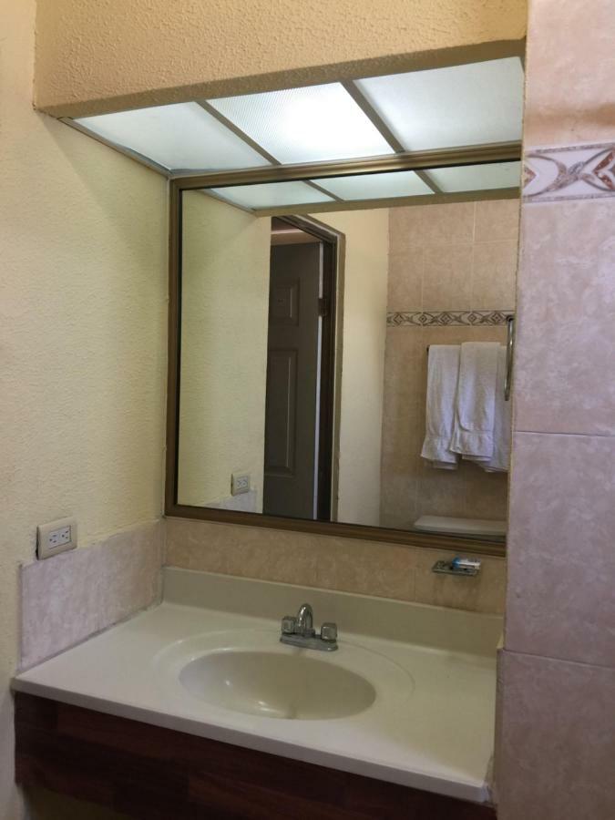 El Ejecutivo Aparthotel Ciudad Obregón エクステリア 写真